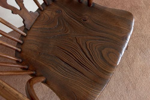 EARLY 19TH CENTURY HIGH BACKED WINDSOR CHAIR - ADDITIONAL PHOTO 3