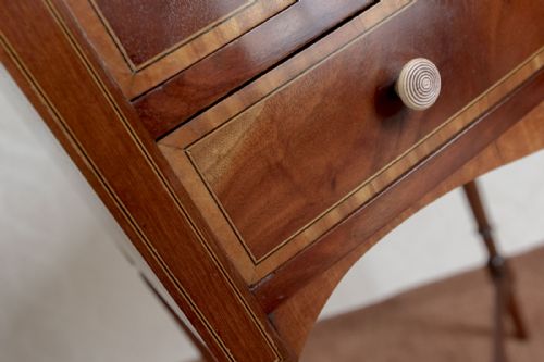 BEAUTIFULLY MADE MAHOGANY WORK OR SIDE TABLE - ADDITIONAL PHOTO 7