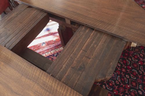 WALNUT EXTENDING DINING TABLE WITH FOUR EXTRA LEAVES - ADDITIONAL PHOTO 3