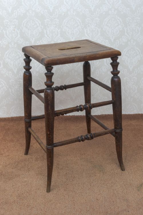 early 19th century ash stool - CATEGORY: ANTIQUE STOOLS - DATED 19TH CENTURY