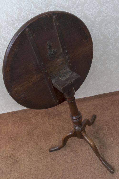 SMALL DISH TOP TRIPOD TABLE OF VERY GOOD COLOUR - ADDITIONAL PHOTO 4