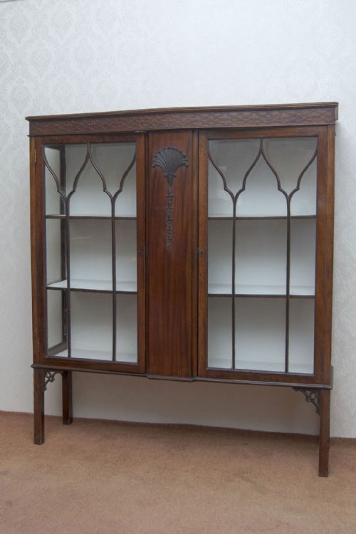 19th century mahogany china cabinet - CATEGORY: ANTIQUE CABINETS - DATED 1900