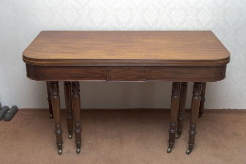 RARE GEORGE III MAHOGANY EXTENDING DINING TABLE - ADDITIONAL PHOTO 4