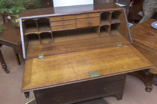 GEORGIAN OAK BUREAU OF SMALL SIZE - ADDITIONAL PHOTO 5