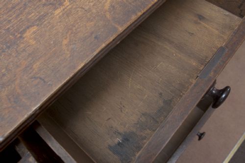GOOD GEORGIAN OAK CHEST OF DRAWERS - ADDITIONAL PHOTO 5