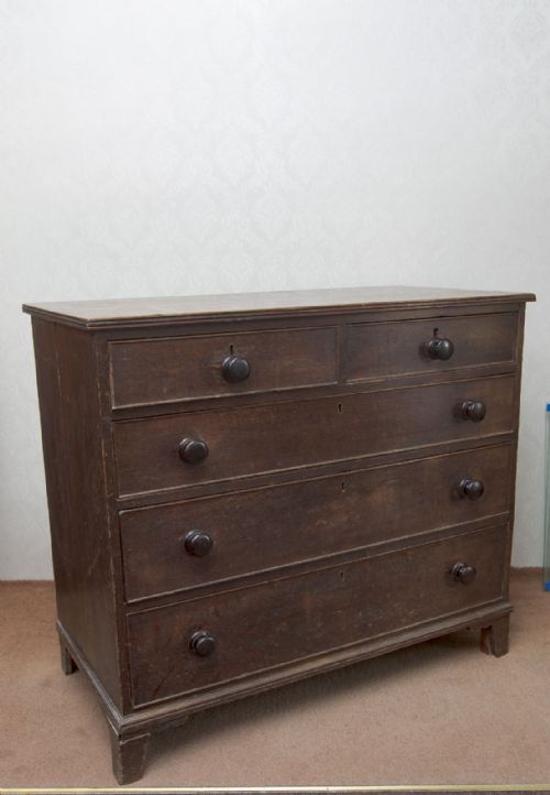 GOOD GEORGIAN OAK CHEST OF DRAWERS - ADDITIONAL PHOTO 7