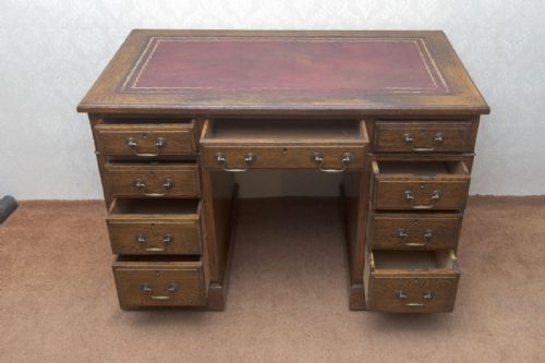 VICTORIAN OAK TWIN PEDESTAL KNEEHOLE DESK - ADDITIONAL PHOTO 3