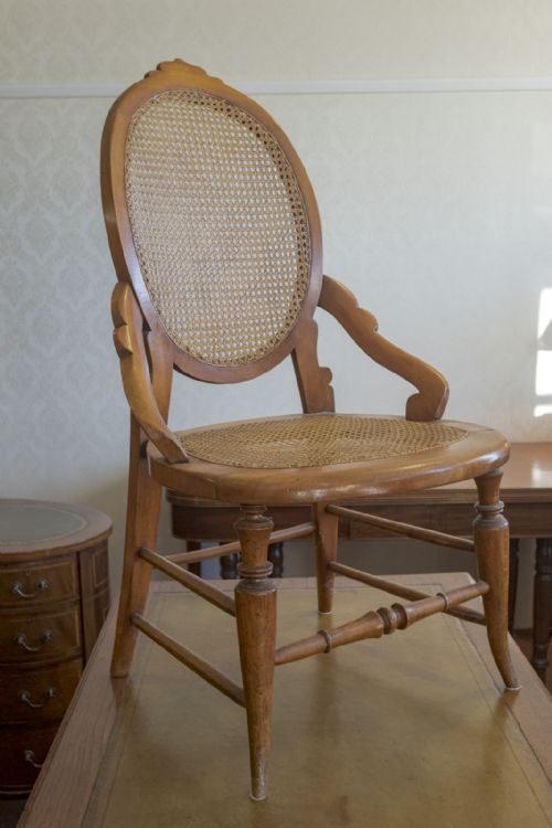 19th century single chair with excellent cane wor - CATEGORY: ANTIQUE CHAIRS - DATED 19TH CENTURY