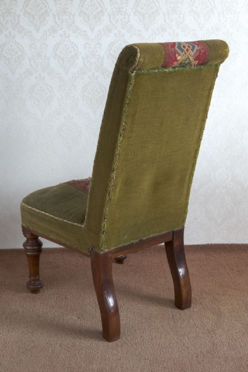 VICTORIAN PRIEURE CHAIR WITH PERIOD TAPESTRY COVERING - ADDITIONAL PHOTO 6