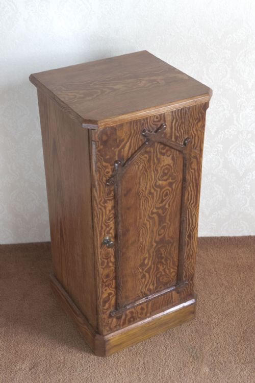 UNUSUAL VICTORIAN POT CUPBOARD - ADDITIONAL PHOTO 1