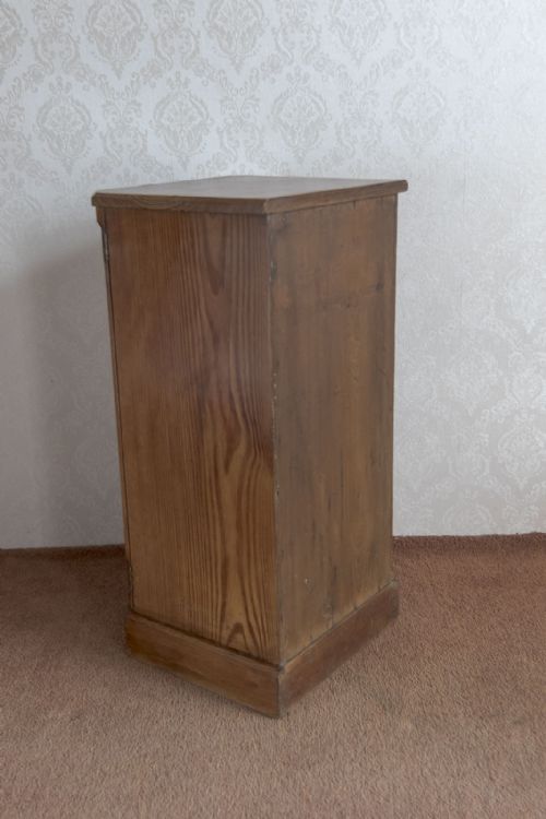 UNUSUAL VICTORIAN POT CUPBOARD - ADDITIONAL PHOTO 8