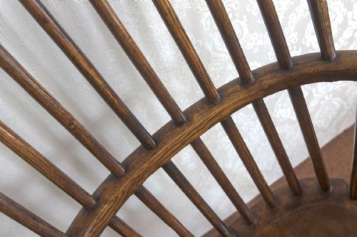 EARLY 19TH CENTURY ASH HIGHBACK WINDSOR CHAIR - ADDITIONAL PHOTO 1