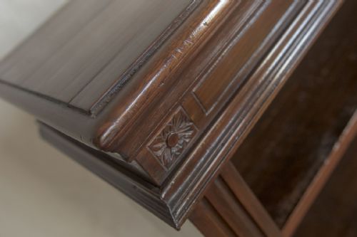 A FINE EXAMPLE OF A GOOD VICTORIAN OPEN BOOKCASE - ADDITIONAL PHOTO 6