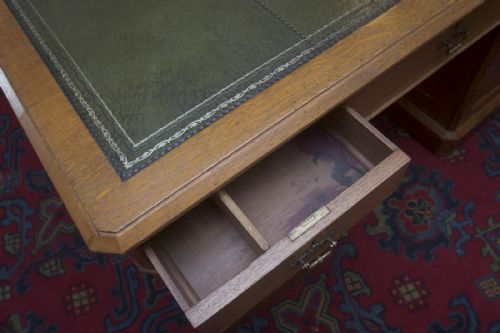 ORIGINAL ENGLISH BLOND OAK DOUBLE SIDED PARTNERS DESK - ADDITIONAL PHOTO 2