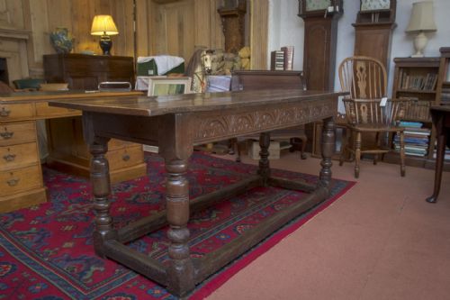 OAK REFECTORY TABLE SOME THREE HUNDRED YEARS OLD - ADDITIONAL PHOTO 3