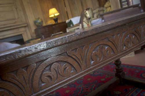 OAK REFECTORY TABLE SOME THREE HUNDRED YEARS OLD - ADDITIONAL PHOTO 6