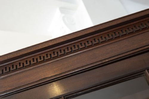 GEORGE III MAHOGANY BUREAU BOOKCASE OF VERY ELEGANT PROPORTIONS - ADDITIONAL PHOTO 11