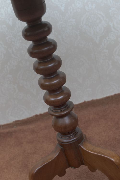 19TH CENTURY MAHOGANY TRIPOD TABLE - ADDITIONAL PHOTO 3