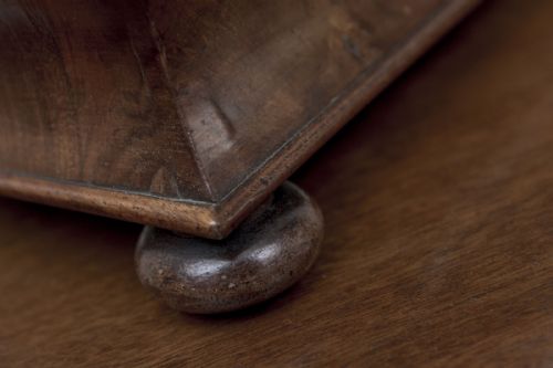 GOOD EARLY 19TH CENTURY FITTED SEWING BOX - ADDITIONAL PHOTO 6