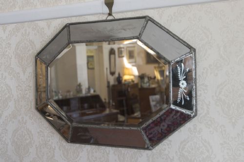 VINTAGE VENETIAN MIRROR - ADDITIONAL PHOTO 1