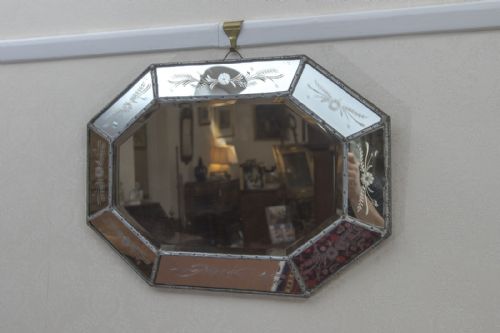 vintage venetian mirror - CATEGORY: ANTIQUE MIRRORS - DATED 1900