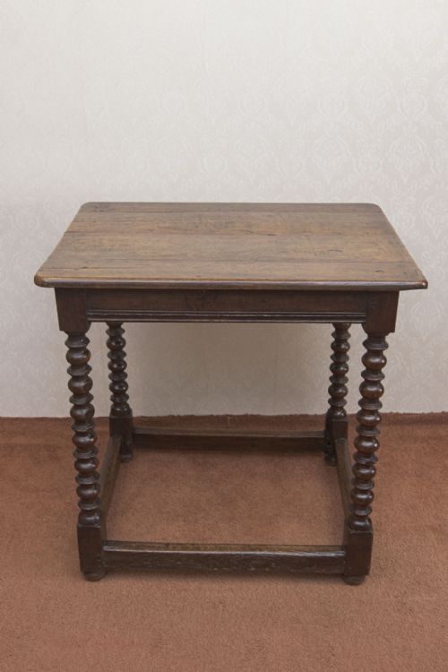 GOOD LATE 17TH OR EARLY 18TH CENTURY OAK SIDE TABLE - ADDITIONAL PHOTO 1