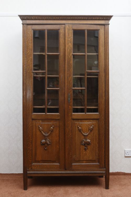 late 19th century oak bookcase - CATEGORY: ANTIQUE BOOKCASES - DATED 19TH CENTURY