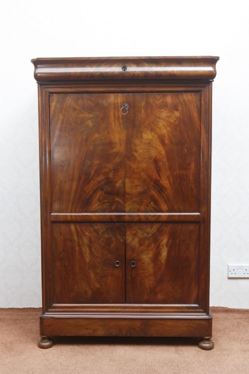 continental mahogany secrtaire abattant - CATEGORY: ANTIQUE BUREAU - DATED 19TH CENTURY