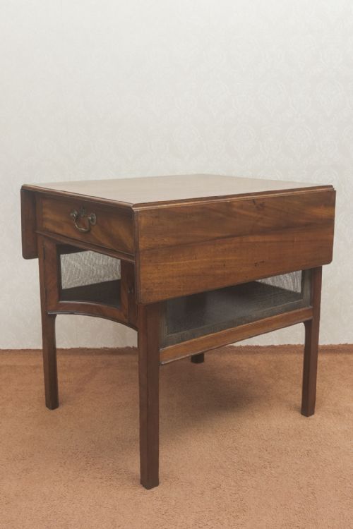 VERY RARE CHIPPENDALE PERIOD MAHOGANY BREAKFAST TABLE - ADDITIONAL PHOTO 10
