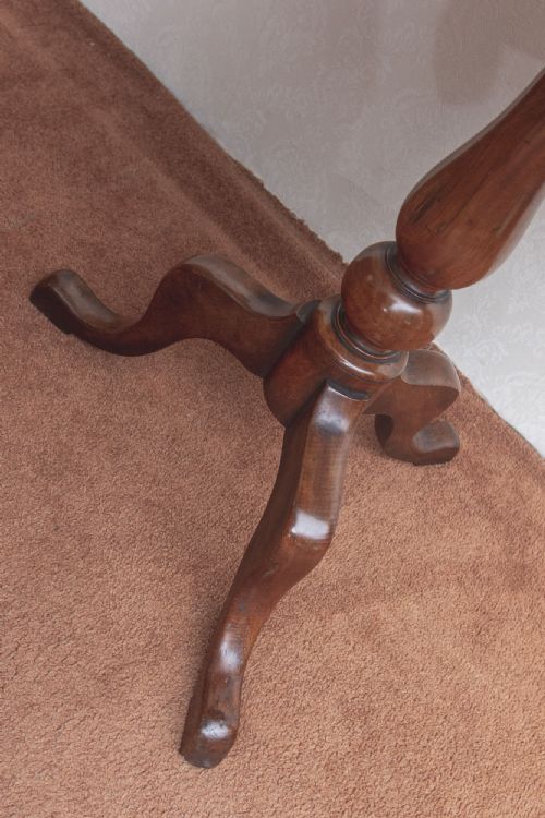 MID 19TH CENTURY OVAL MAHOGANY TIP UP TABLE - ADDITIONAL PHOTO 3