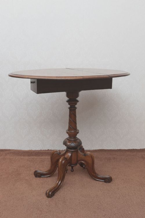 UNUSUAL VICTORIAN OVAL DROP LEAF TRIPOD TABLE - ADDITIONAL PHOTO 8