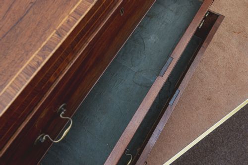 GEORGE III DRESSING CHEST IN MAHOGANY - ADDITIONAL PHOTO 7