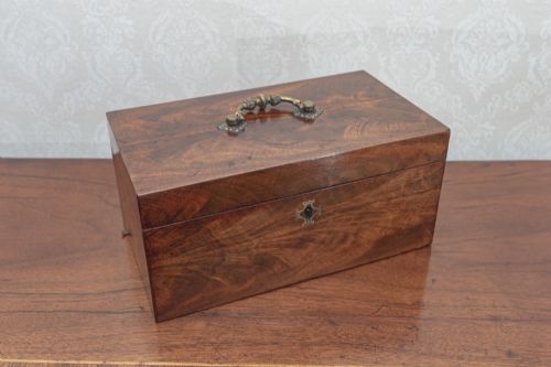 george iii mahogany tea caddy of the finest quality - CATEGORY: ANTIQUE BOXES - DATED GEORGIAN