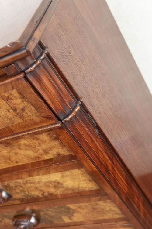 19TH CENTURY SEVEN DRAWER WELLINGTON CHEST - ADDITIONAL PHOTO 9