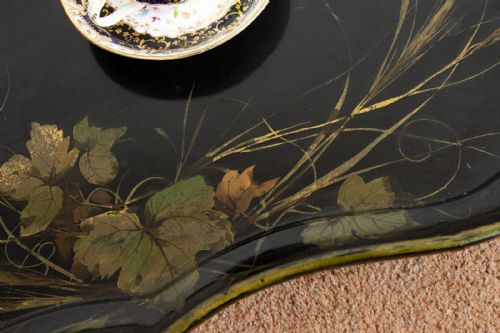 VERY LARGE PAPIERMCH AND LACQUER TRAY - ADDITIONAL PHOTO 5