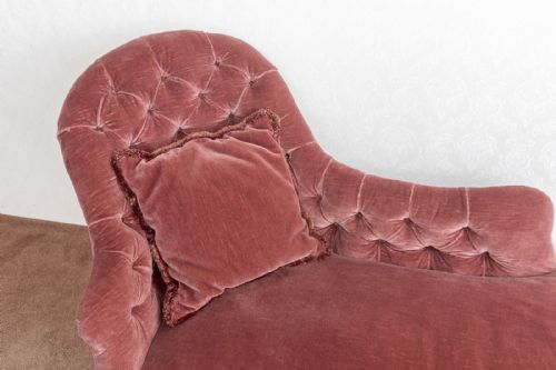 VICTORIAN SPOON BACK CHAISELONGUE - ADDITIONAL PHOTO 2