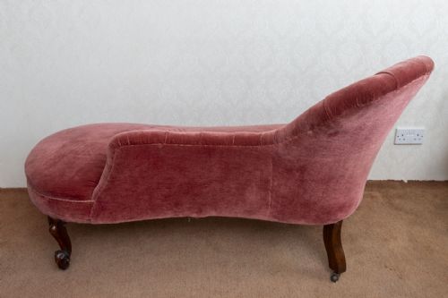 VICTORIAN SPOON BACK CHAISELONGUE - ADDITIONAL PHOTO 5