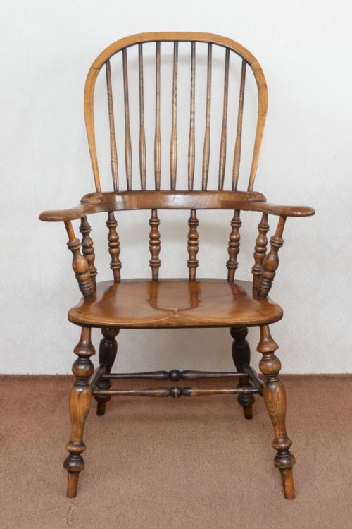 A GOOD VINTAGE YORKSHIRE BROAD ARM WINDSOR CHAIR IN ASH - ADDITIONAL PHOTO 6