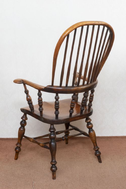 A GOOD VINTAGE YORKSHIRE BROAD ARM WINDSOR CHAIR IN ASH - ADDITIONAL PHOTO 8