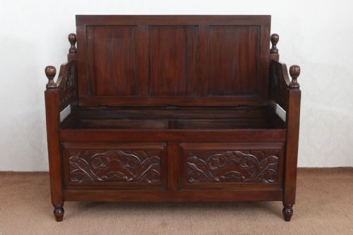 LATE VICTORIAN RED WALNUT HALL BENCH - ADDITIONAL PHOTO 2