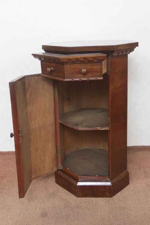 VERY UNUSUAL MAHOGANY BEDSIDE POT CUPBOARD - ADDITIONAL PHOTO 8