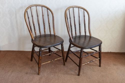 unusual pair of hoopback windsor chairs in ash - CATEGORY: ANTIQUE CHAIRS - DATED 19TH CENTURY