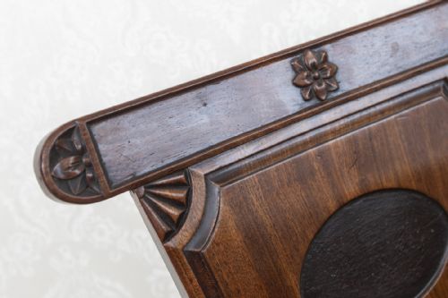 VERY GOOD GEORGE III MAHOGANY HALL CHAIR - ADDITIONAL PHOTO 3