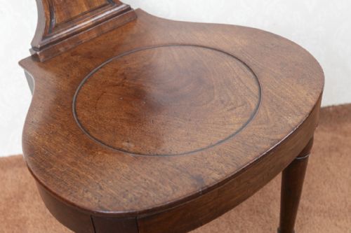 VERY GOOD GEORGE III MAHOGANY HALL CHAIR - ADDITIONAL PHOTO 4