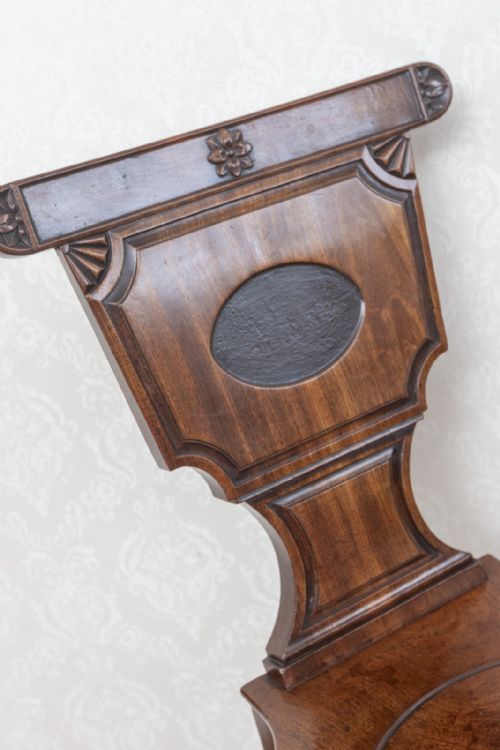 VERY GOOD GEORGE III MAHOGANY HALL CHAIR - ADDITIONAL PHOTO 5