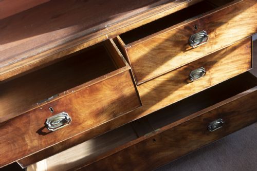 18TH CENTURY MAHOGANY PRESS CUPBOARD - ADDITIONAL PHOTO 6