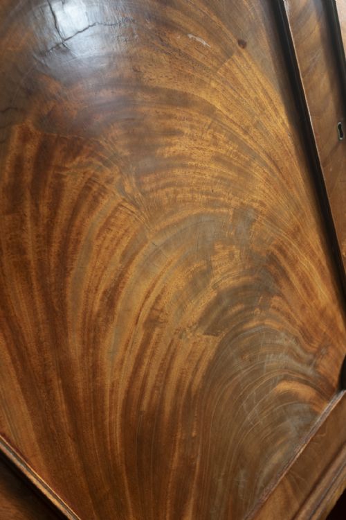 18TH CENTURY MAHOGANY PRESS CUPBOARD - ADDITIONAL PHOTO 9