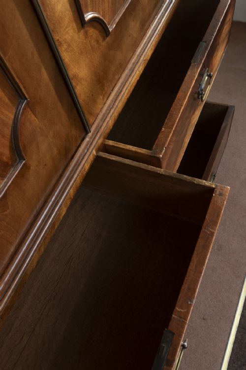 18TH CENTURY MAHOGANY PRESS CUPBOARD - ADDITIONAL PHOTO 10