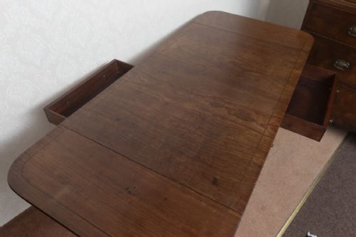 LATE REGENCY MAHOGANY SOFA TABLE WITH TWO DRAWERS - ADDITIONAL PHOTO 7