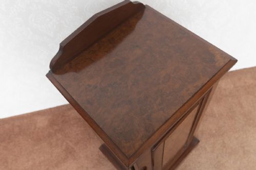 VICTORIAN BEDSIDE CUPBOARD IN BURR WALNUT - ADDITIONAL PHOTO 6